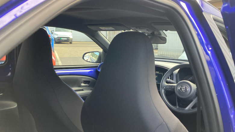 Toyota Aygo X 1.0 VVT-i Edge 5dr Auto Petrol Hatchback